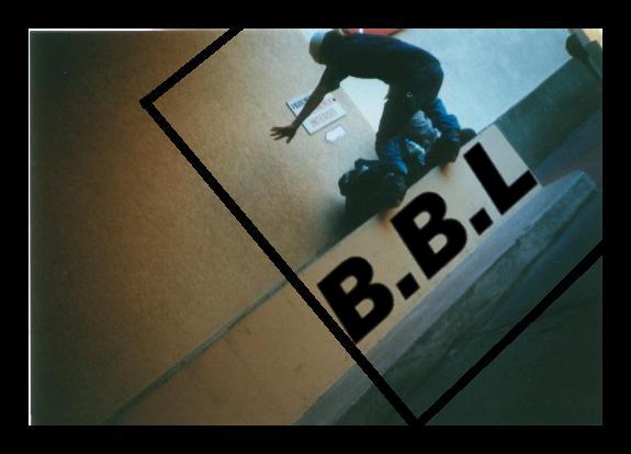 Shifty d'Anti sur un muret pr�s de la place Denis Dussoubs.