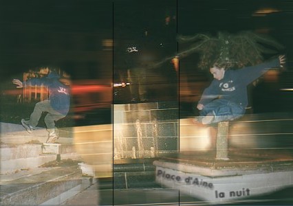 saut du sol au muret de Bou�bou� et saut par dessus un banc d'Anti avec toujours ses jambes moisies...